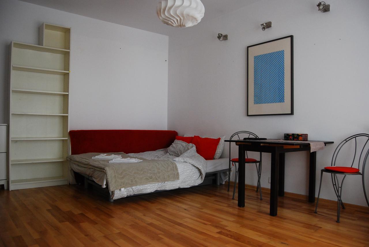 Apartament - Chelmska Olinek Varşovia Exterior foto